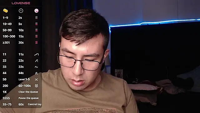 andrewmhilton  online show from 14, 10, 2025