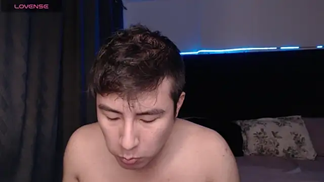 andrewmhilton  online show from 14, 11, 2025