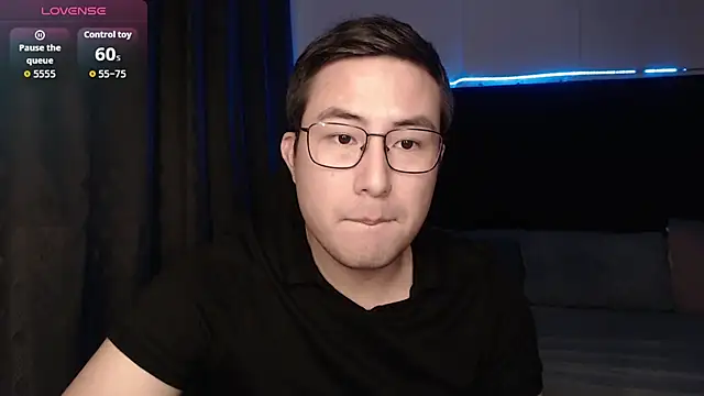 andrewmhilton  online show from 28, 11, 2025