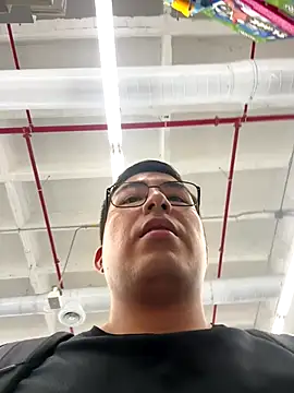 andrewmhilton  online show from 17, 12, 2025