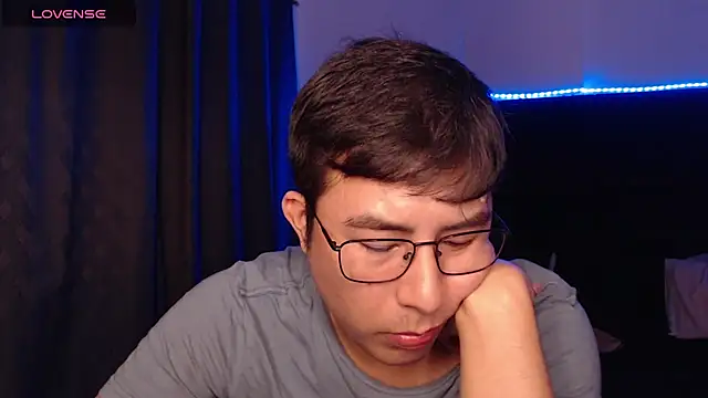 andrewmhilton  online show from 21, 2, 2026