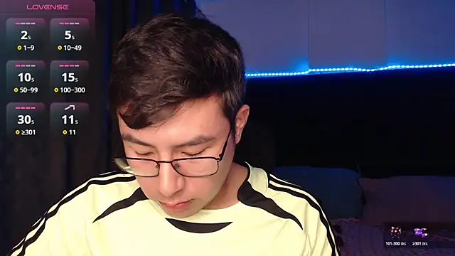 andrewmhilton  online show from 19, 4, 2026