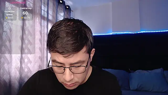 andrewmhilton  online show from 4, 5, 2026