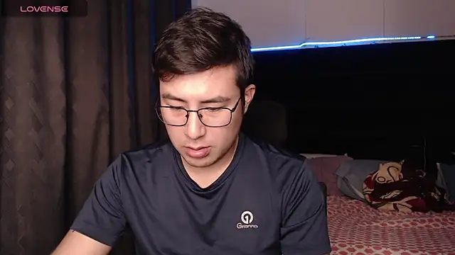 andrewmhilton  online show from 17, 1, 2026