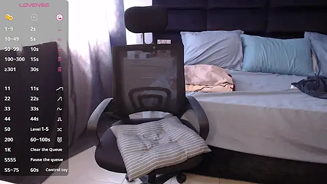 andrewmhilton  online show from 10, 11, 2025