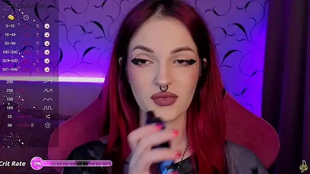 BratzieDarsie online show from 5, 12, 2025