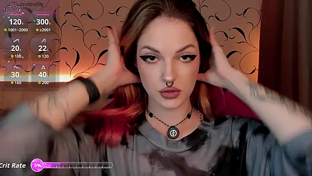 BratzieDarsie online show from 6, 10, 2025