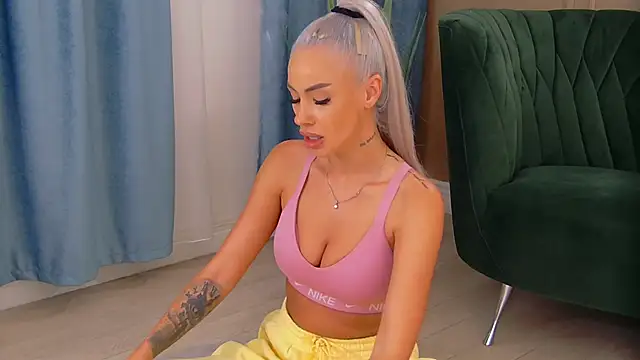 Bailey Rush online show from 12, 10, 2025