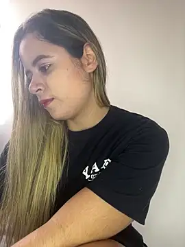 Ana lee13 online show from 2, 1, 2025