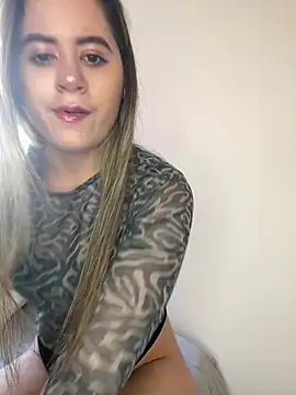 Ana lee13 online show from 2, 1, 2025