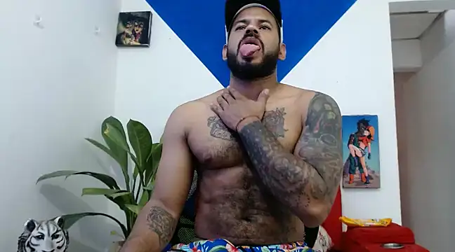 Snapshot of Damian64420 chatting on 4, 1, 2025 Damian64420 online show from 4, 1, 2025