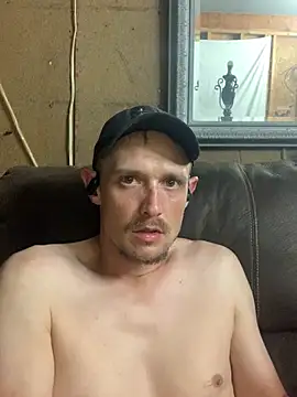 Snapshot of Midwestalpha chatting on 18, 6, 2026 Midwestalpha online show from 18, 6, 2026