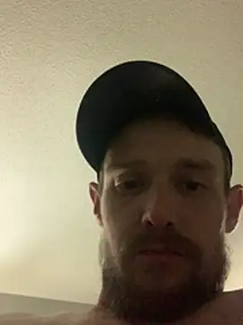Snapshot of Midwestalpha chatting on 6, 8, 2026 Midwestalpha online show from 6, 8, 2026