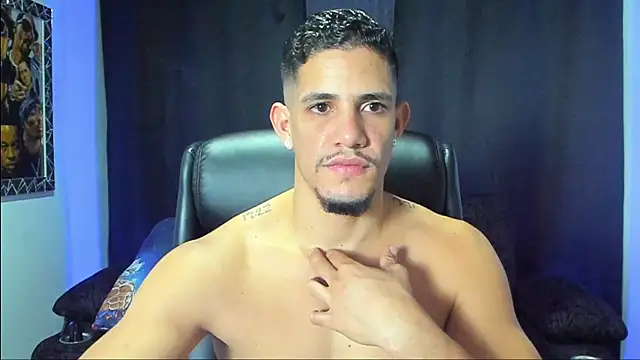 Snapshot of jhonnysnow17 chatting on 27, 11, 2025 jhonnysnow17 online show from 27, 11, 2025