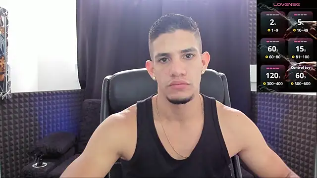 Snapshot of jhonnysnow17 chatting on 29, 7, 2026 jhonnysnow17 online show from 29, 7, 2026