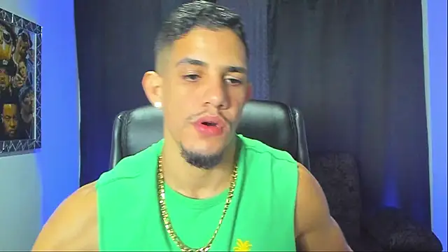 Snapshot of jhonnysnow17 chatting on 9, 11, 2025 jhonnysnow17 online show from 9, 11, 2025