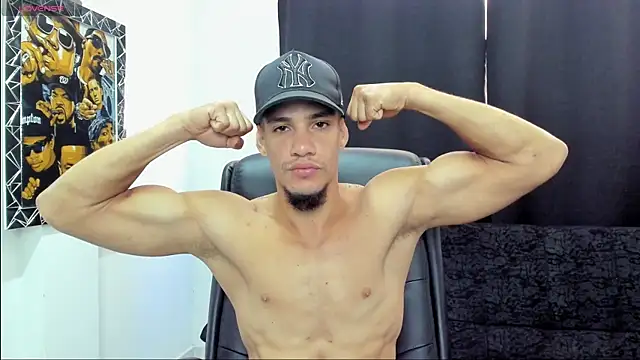 Snapshot of jhonnysnow17 chatting on 8, 5, 2026 jhonnysnow17 online show from 8, 5, 2026