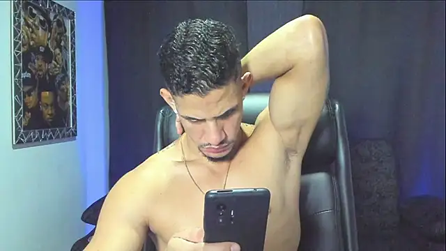 jhonnysnow17 online show from 16, 12, 2025