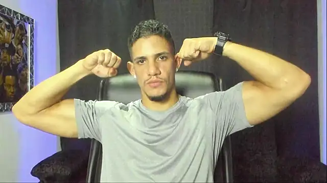 Snapshot of jhonnysnow17 chatting on 19, 10, 2025 jhonnysnow17 online show from 19, 10, 2025