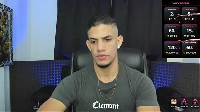Snapshot of jhonnysnow17 chatting on 25, 7, 2026 jhonnysnow17 online show from 25, 7, 2026