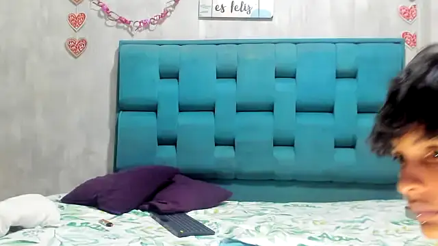 Snapshot of chicamir22 chatting on 4, 11, 2025 chicamir22 online show from 4, 11, 2025