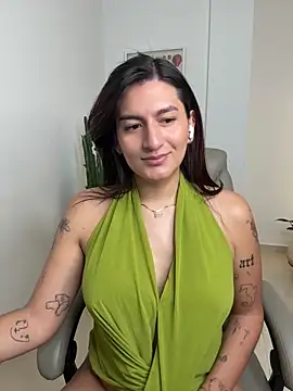 Snapshot of ari_artis chatting on 31, 5, 2026 ari artis online show from 31, 5, 2026