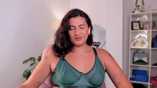 ari artis online show from 13, 2, 2025