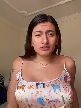 Snapshot of ari_artis chatting on 19, 6, 2026 ari artis online show from 19, 6, 2026