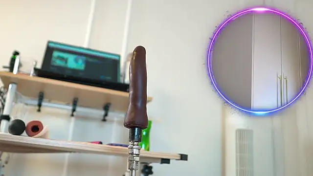 Miss69Ri99 online show from 7, 2, 2026