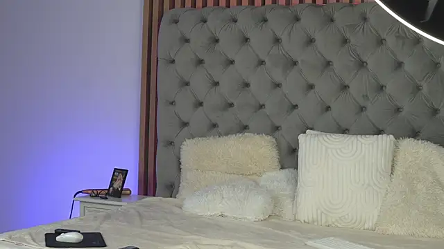 Snapshot of TiffanyMaze chatting on 29, 4, 2026 TiffanyMaze online show from 29, 4, 2026