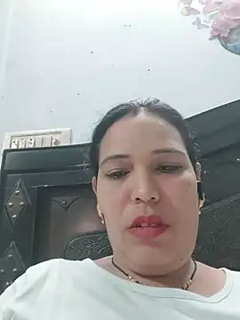 Snapshot of Poojabhabi101 chatting on 3, 7, 2026 Poojabhabi101 online show from 3, 7, 2026
