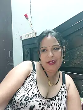 Poojabhabi101 online show from 26, 9, 2025