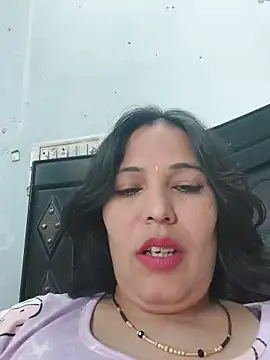 Snapshot of Poojabhabi101 chatting on 22, 6, 2026 Poojabhabi101 online show from 22, 6, 2026