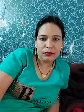 Poojabhabi101 online show from 11, 9, 2025