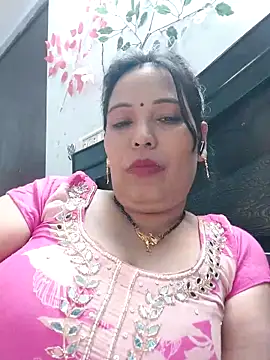 Poojabhabi101 online show from 8, 11, 2025