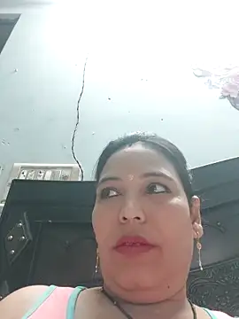 Poojabhabi101 online show from 12, 4, 2026