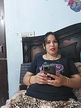 Snapshot of Poojabhabi101 chatting on 18, 6, 2026 Poojabhabi101 online show from 18, 6, 2026