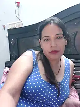 Poojabhabi101 online show from 9, 9, 2025