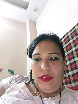 Poojabhabi101 online show from 13, 3, 2025