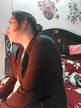 Poojabhabi101 online show from 11, 1, 2026