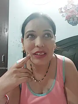 Snapshot of Poojabhabi101 chatting on 27, 7, 2026 Poojabhabi101 online show from 27, 7, 2026