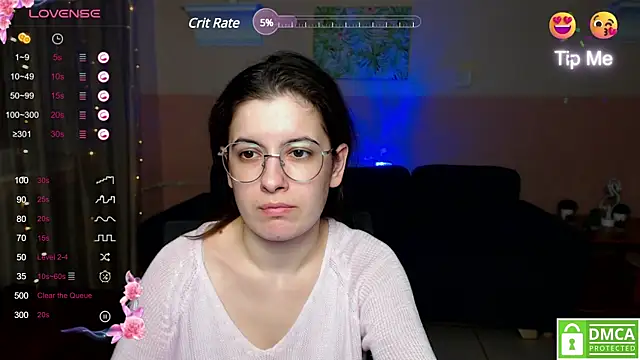 Aminabeatris online show from 9, 3, 2025