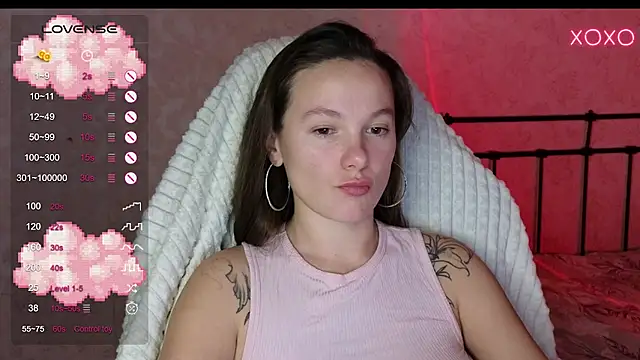 lil luna x online show from 11, 12, 2024