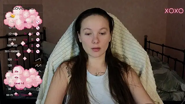 lil luna x online show from 22, 1, 2025