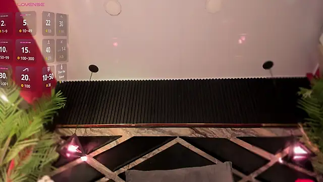 Aluna sweet online show from 24, 10, 2025