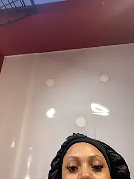 Aluna sweet online show from 16, 10, 2025