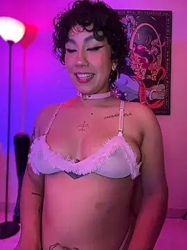 ZahaRoseee online show from 25, 6, 2026