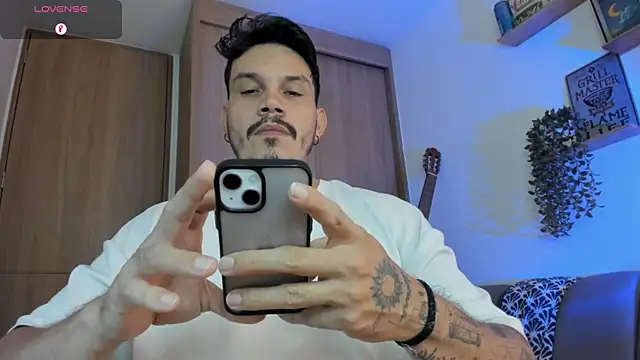 alejandro stark online show from 24, 7, 2026