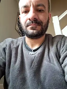 Snapshot of crisconst chatting on 21, 3, 2025 crisconst online show from 21, 3, 2025