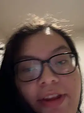 LiverandBrat77 online show from 6, 3, 2026